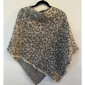 Nardi & Tagliaferri Poncho Gray Beige Acrylic Mohair Wool Animal Print One Size